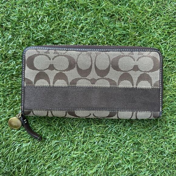 Coach‎ Brown Signature Lurex Stripe Legacy Accordion Zipper Wallet F0742-40753 - Picture 2 of 10